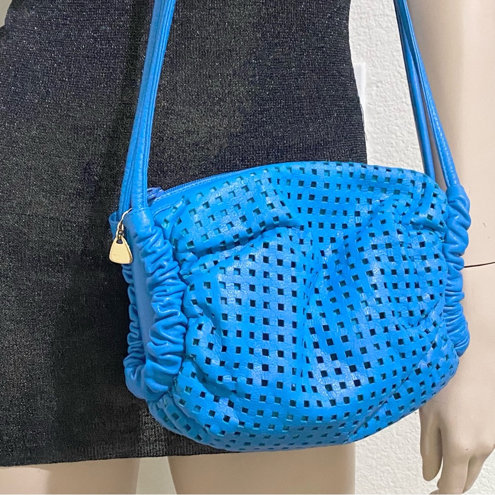 Rare Vintage BRIO! Blue Perforated Genuine Leather Barrel Shoulder Crossbody Bag
